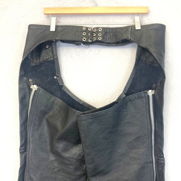 Leather Club Chaps Mens Large L Black Motorcycle Adjustable Belt Zip Side Snap - Picture 2 of 16